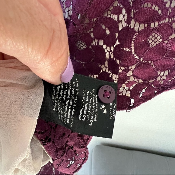 TALULA Short Sleeve Lace Top - Picture 8 of 9